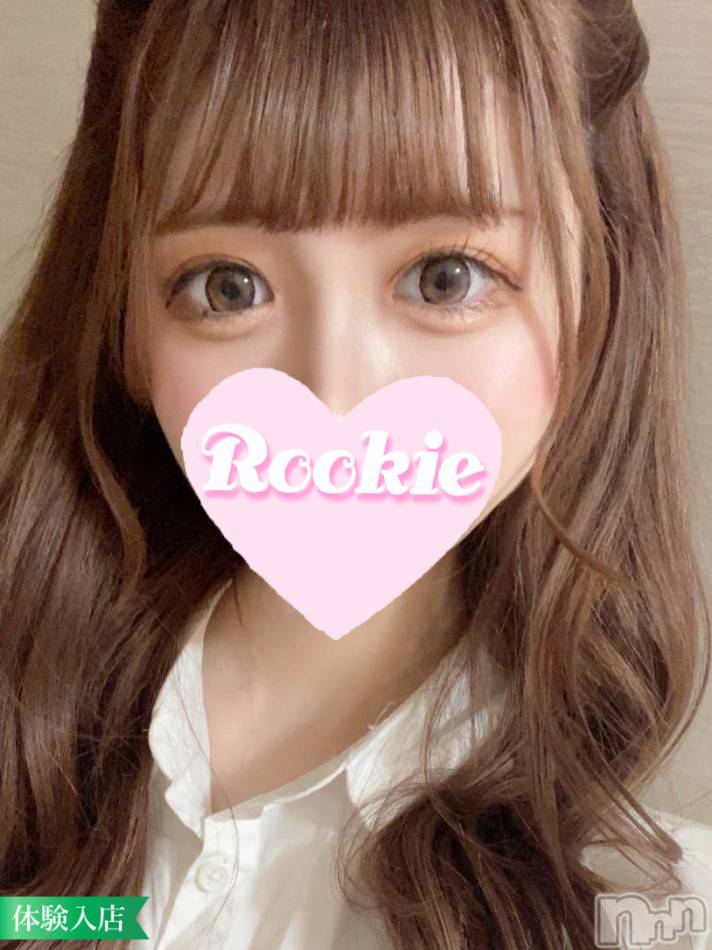 長岡デリヘル(ルーキー)の2022年8月14日お店速報「【注目】美乳美尻の正統派美少女♪ 「みこちゃん」体験入店中」