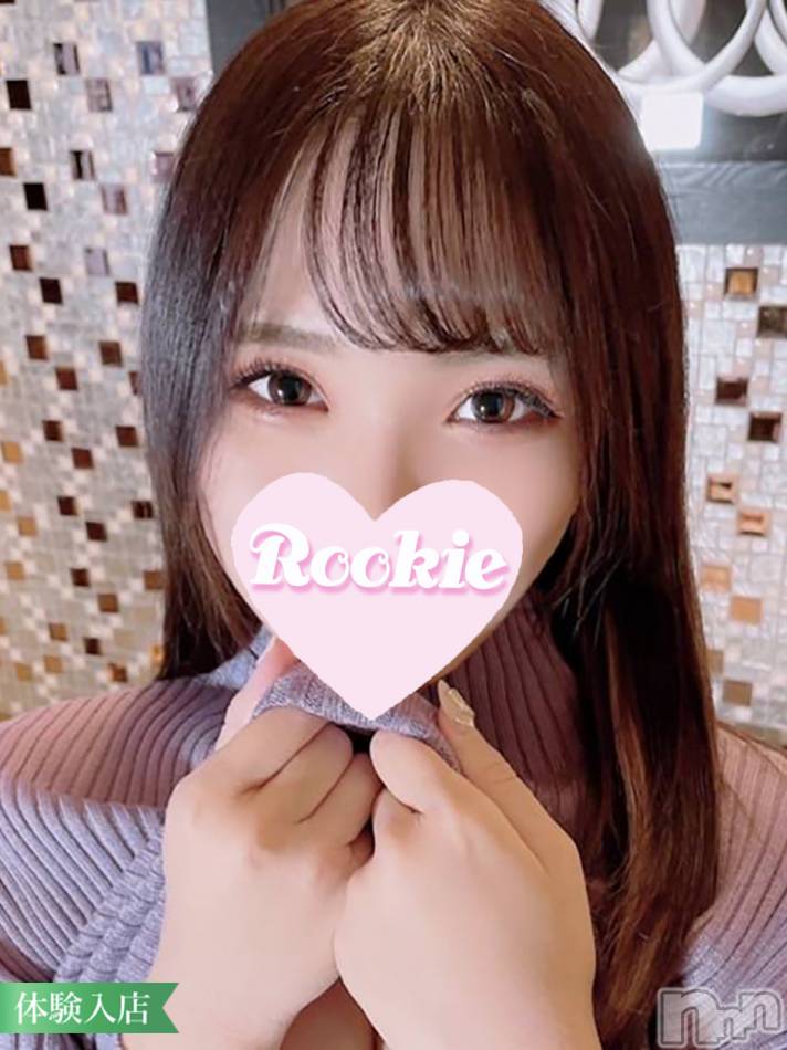 長岡デリヘル(ルーキー)の2022年8月18日お店速報「【注目】ハーフ顔×Fカップ美少女♪本日より出勤決定です」