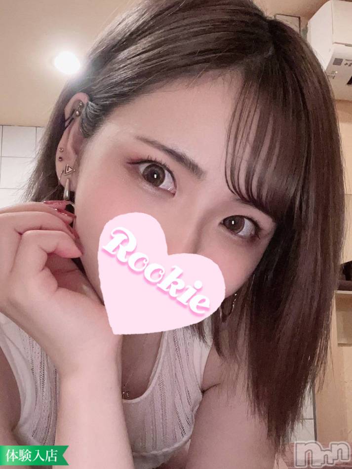 長岡デリヘル(ルーキー)の2022年8月21日お店速報「可憐で綺麗なモデル系美女『くれはちゃん』事前ご予約受付中です」