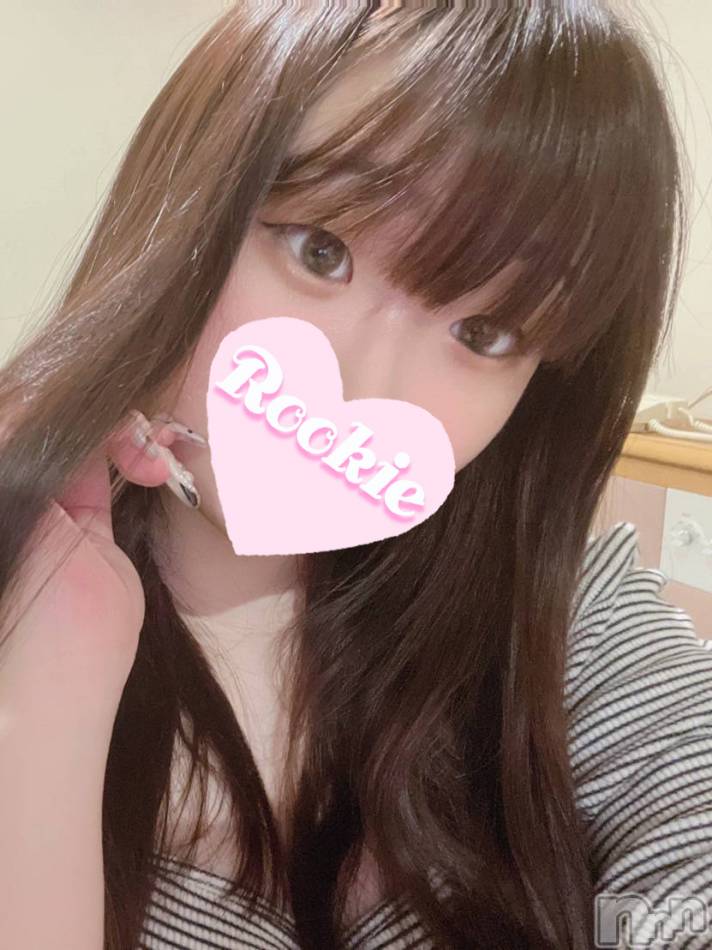 長岡デリヘル(ルーキー)の2022年8月31日お店速報「【本日初出勤】癒し系Fカップ美女『みいちゃん』ご予約受付中です」