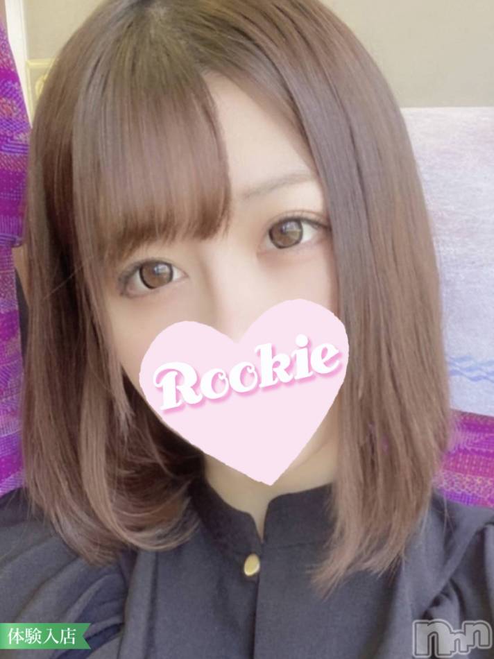 長岡デリヘル(ルーキー)の2022年9月16日お店速報「【人気急上昇】アイドル系の美人看護師『てんかちゃん』ご予約受付中」