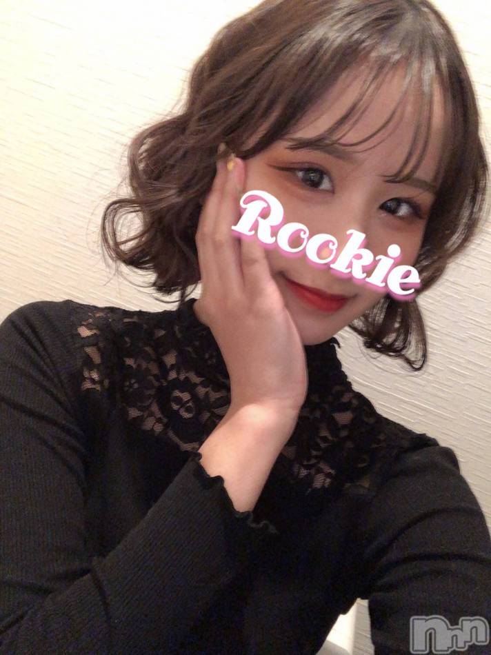 長岡デリヘル(ルーキー)の2022年9月19日お店速報「【業界経験浅め】ご奉仕型Mの18歳美女『ひなみちゃん』初出勤です」