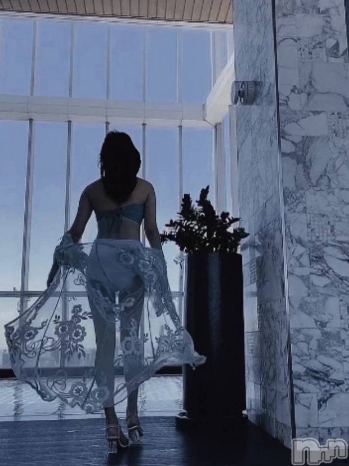 長岡デリヘル(ルーキー)の2022年9月21日お店速報「リアル地上波芸能人『じゅんなちゃん』本日15時から極秘出勤です」