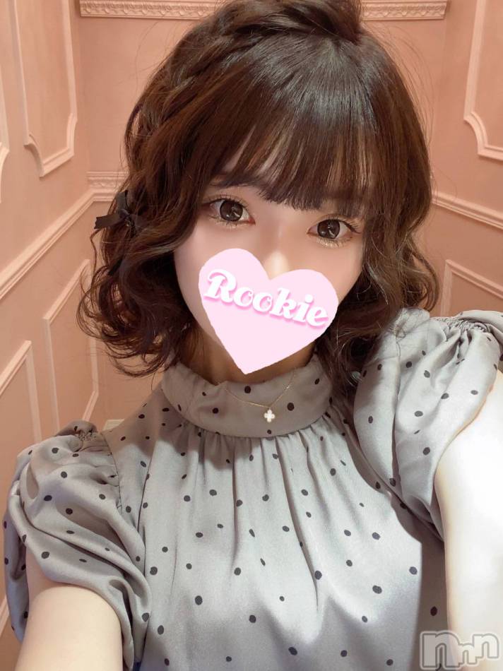 長岡デリヘル(ルーキー)の2022年9月24日お店速報「当店オススメ倉〇カナ似の完全美少女 『ろんちゃん』12時から」