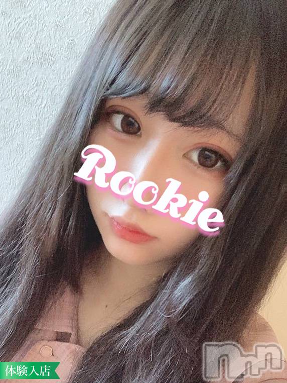 長岡デリヘル(ルーキー)の2022年9月29日お店速報「【オススメ】小柄スレンダーGカップ美少女ちとせちゃん出勤中です」