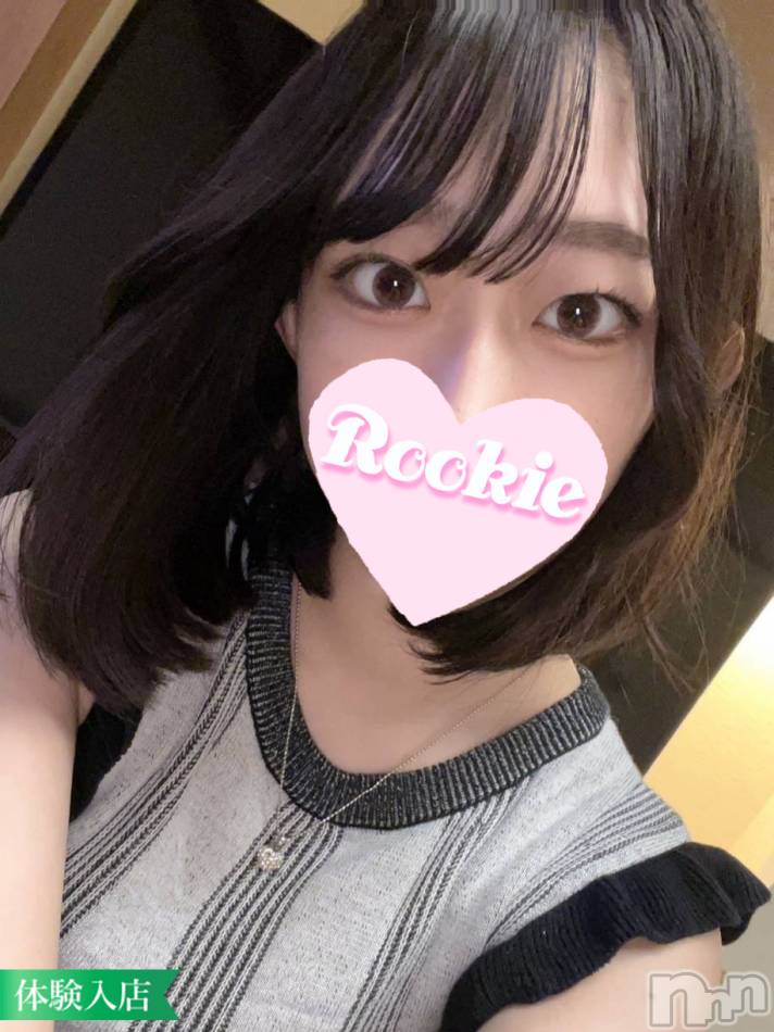 長岡デリヘル(ルーキー)の2022年11月28日お店速報「【無料OP多数】堀未〇奈似の現役女子大生『かぐらちゃん』本日初出勤」