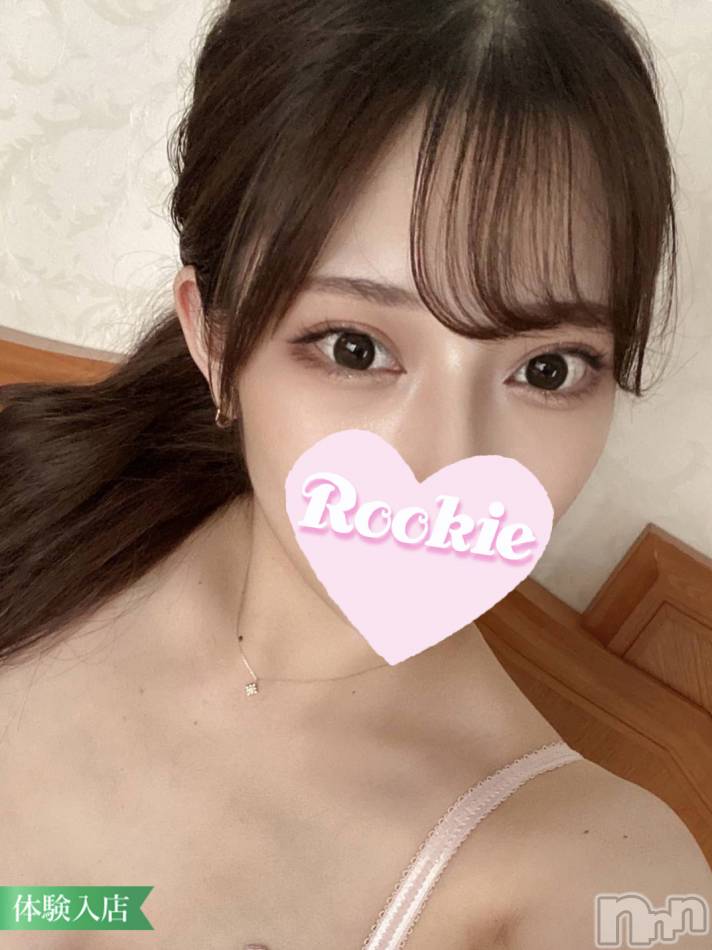 長岡デリヘル(ルーキー)の2022年12月1日お店速報「【可能OP全て無料】おっとり天然の美女 『みらんちゃん』本日初出勤」