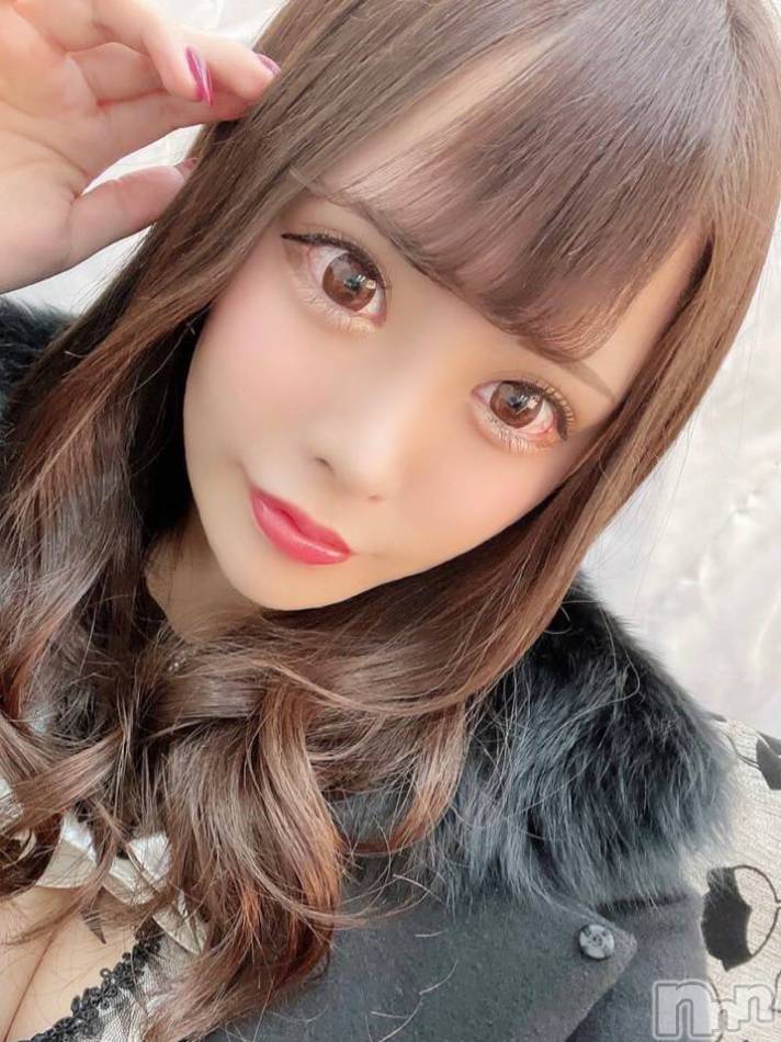 長岡デリヘル(ルーキー)の2022年12月5日お店速報「【本日最終日】神乳Gカップ美女『りりあちゃん』大好評出勤中です」