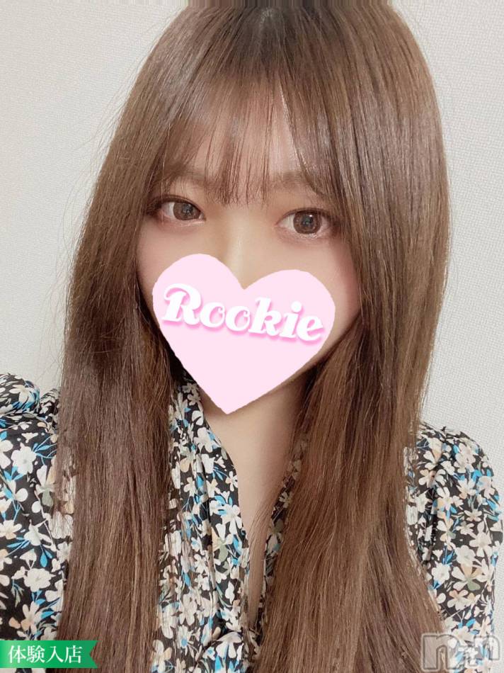 長岡デリヘル(ルーキー)の2022年12月27日お店速報「北〇里英似のスレンダーM少女『れいんちゃん』本日体験入店中」