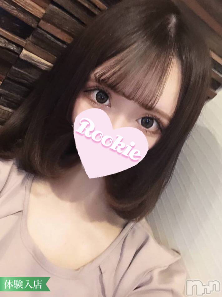 長岡デリヘル(ルーキー)の2023年2月7日お店速報「【必見】いちゃいちゃキス好きご奉仕美女『みちかちゃん』本日初出勤」