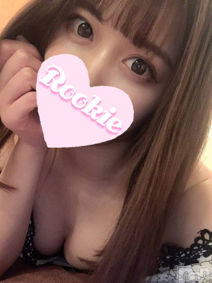 長岡デリヘル(ルーキー)の2023年5月1日お店速報「ご奉仕上手のモデル体型美女『るなちゃん』待望の出勤決定」