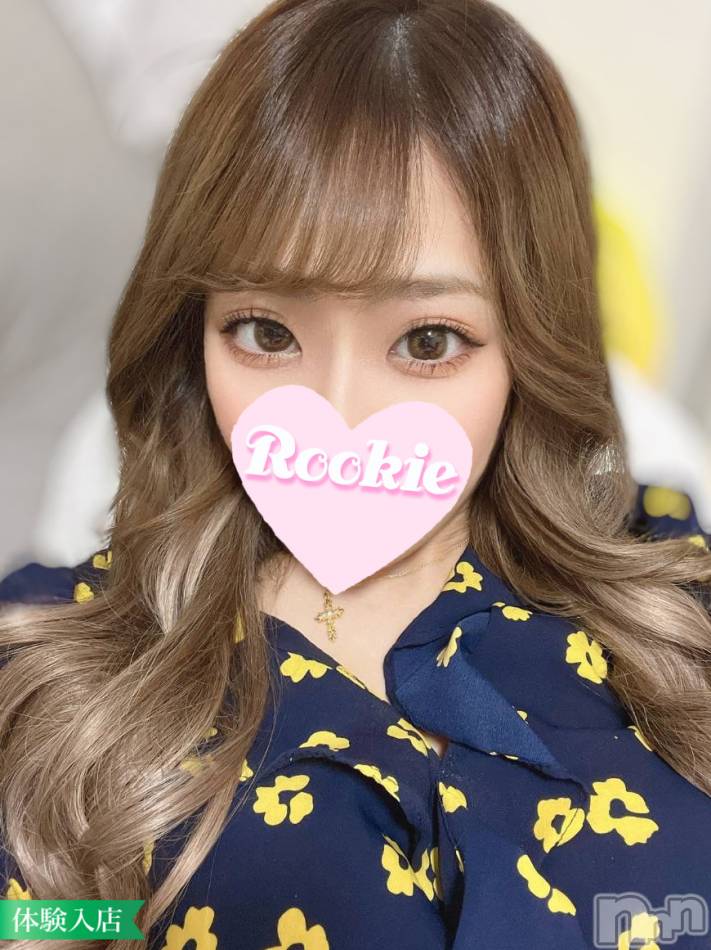 長岡デリヘル(ルーキー)の2023年5月4日お店速報「完全モデル体型の美巨乳美女『あずみちゃん』本日初出勤」