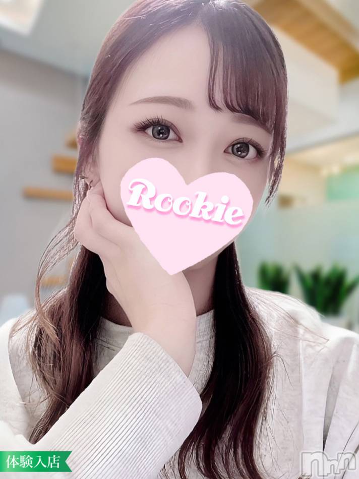 長岡デリヘル(ルーキー)の2024年7月17日お店速報「美乳美脚美尻清楚でスタイル抜群の美人OLさん『ひびきちゃん』」