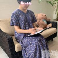 長岡デリヘル ROOKIE(ルーキー)の8月10日お店速報「【新人速報！】ほぼ未経験！黒髪ショートの女優系美女『えりはちゃん』初出勤」