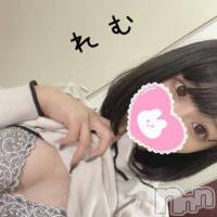 長岡デリヘル ROOKIE(ルーキー)の11月26日お店速報「【色白美肌が眩し♪】Hな事大好きな現役デザイナーさん『れむちゃん』今すぐ」