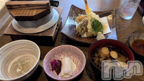 新潟人妻デリヘル一夜妻(イチヤヅマ) あいか(32)の12月13日写メブログ「出勤の出し忘れ」