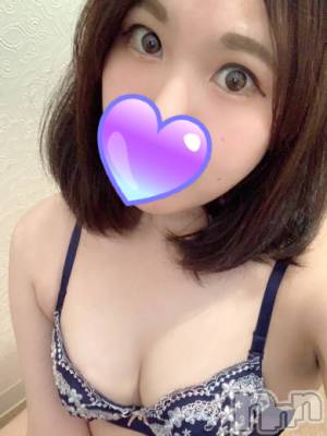 りんな＊素人感満載清楚系＊(21) 身長155cm、スリーサイズB84(C).W58.H85。上越デリヘル わちゃわちゃ(ワチャワチャ)在籍。