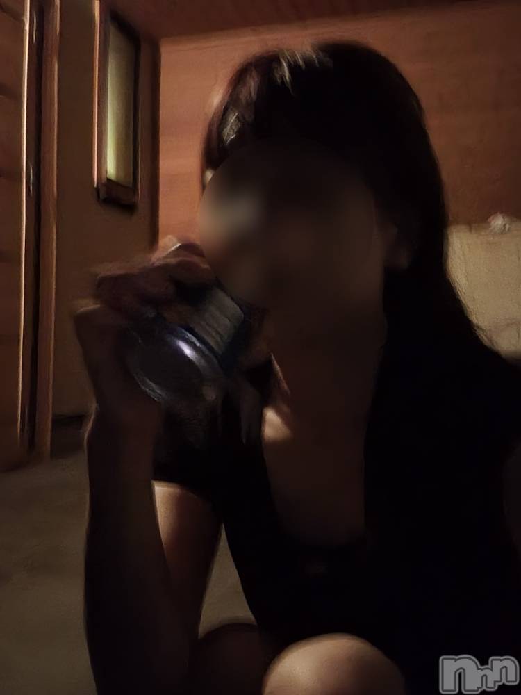 新潟デリヘルA(エース) かんな(R)(39)の8月14日写メブログ「暇人🌃✨🤭」