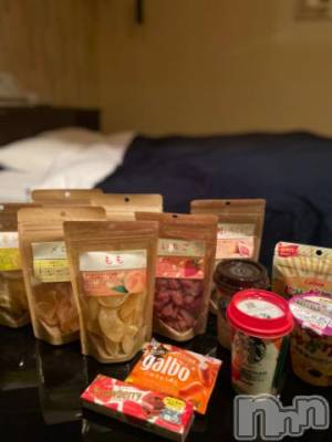 上越デリヘル RICHARD（リシャール）(リシャール) 初美りあな(19)の12月24日写メブログ「お礼🎀」