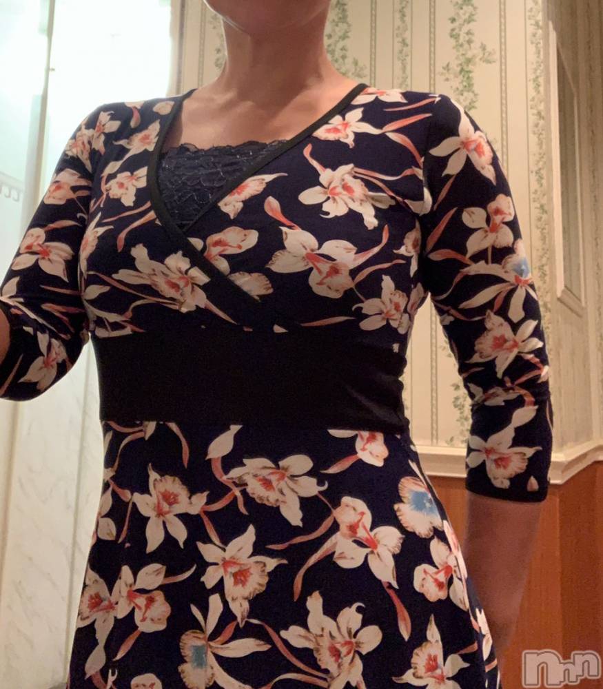 上田発デリヘル人妻華道 上田店(ヒトヅマハナミチウエダテン) 【熟女】めぐみ(46)の3月1日写メブログ「おはようございます！」