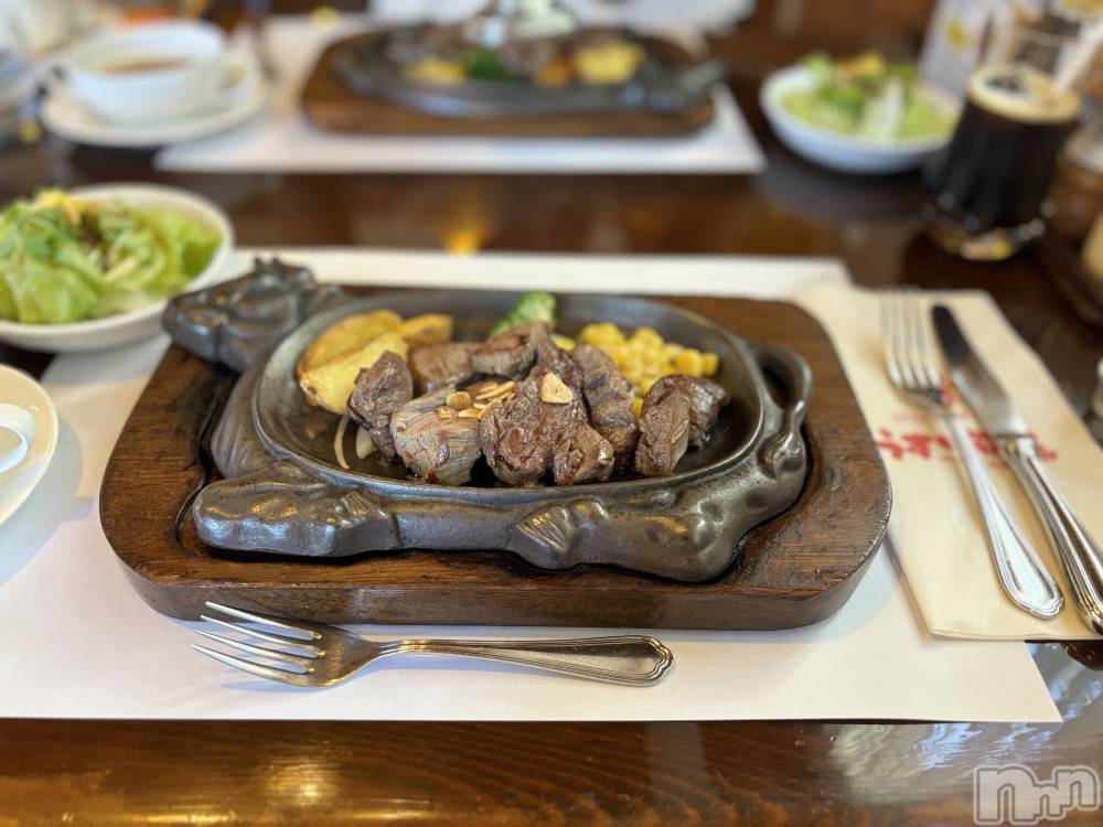 長岡デリヘル長岡人妻市(ナガオカヒトヅマイチ) もか★天使のかわいさ★(30)の10月23日写メブログ「恋人ね❤️」