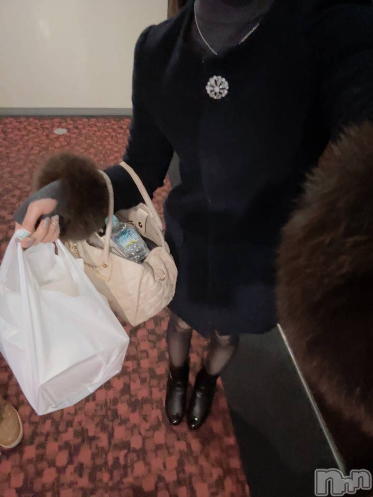 長岡デリヘル長岡人妻市(ナガオカヒトヅマイチ) もか★天使のかわいさ★(30)の12月28日写メブログ「本日の天使のつぶやき👼✨」