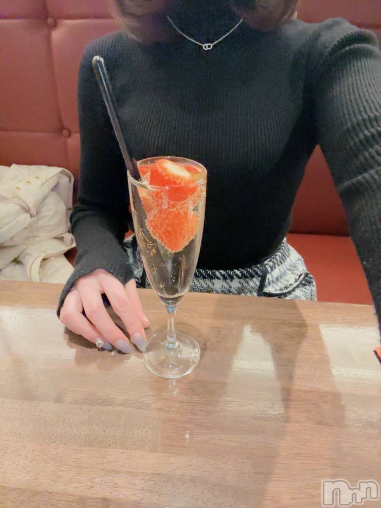 長岡デリヘル長岡人妻市(ナガオカヒトヅマイチ) もか★天使のかわいさ★(30)の1月6日写メブログ「出勤後」