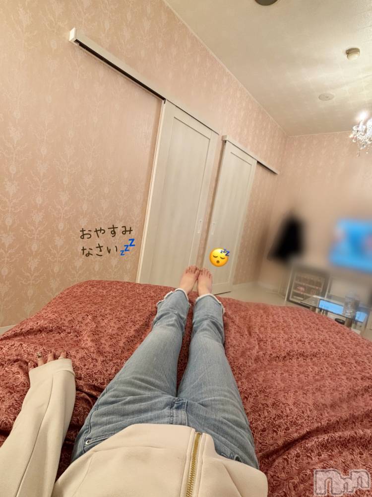 長岡デリヘル長岡人妻市(ナガオカヒトヅマイチ) もか★天使のかわいさ★(30)の3月19日写メブログ「真夜中🌃天使のつぶやき👼✨」