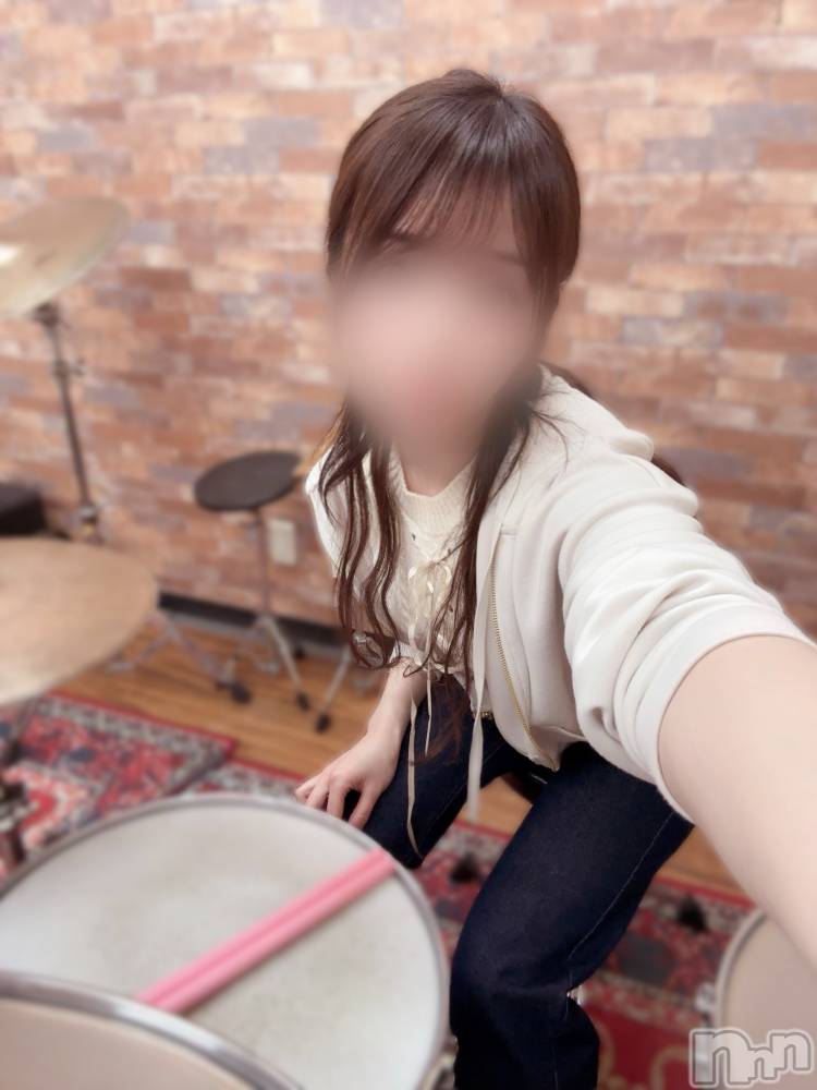 長岡人妻デリヘル長岡人妻市(ナガオカヒトヅマイチ) もか★天使のかわいさ★(30)の4月3日写メブログ「ここにいるよー🙋‍♀️🍣」