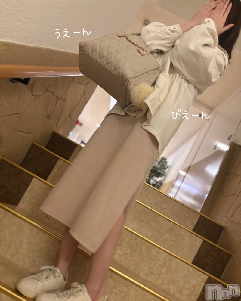 長岡デリヘル長岡人妻市(ナガオカヒトヅマイチ) もか★天使のかわいさ★(30)の4月25日写メブログ「帰れない。。。🐌」