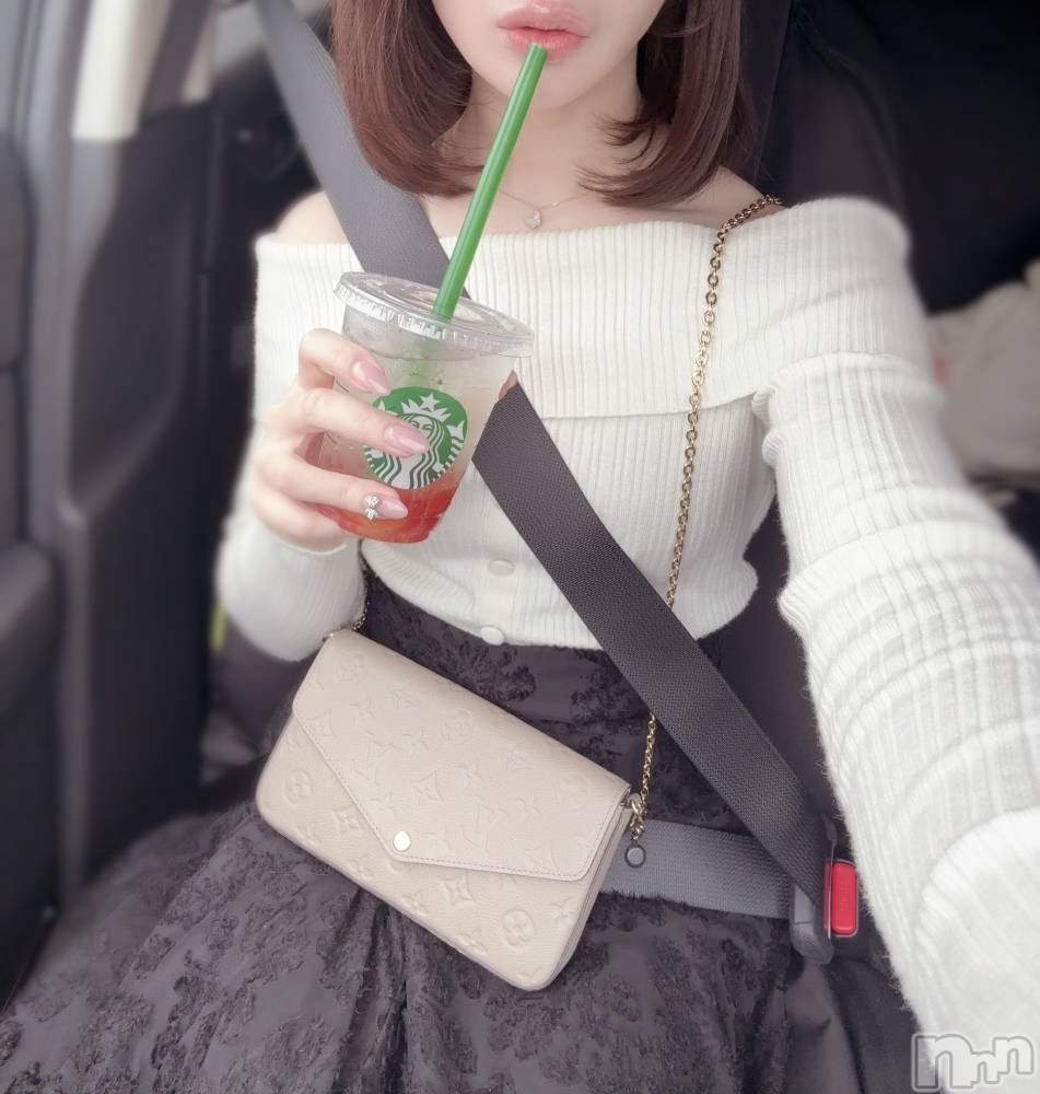 長岡人妻デリヘル長岡人妻市(ナガオカヒトヅマイチ) もか★天使のかわいさ★(30)の4月28日写メブログ「夜もあげたよ🐰💖」