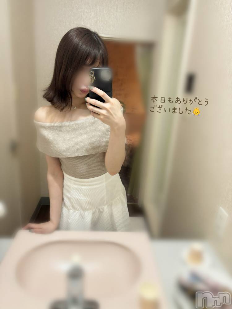 長岡人妻デリヘル長岡人妻市(ナガオカヒトヅマイチ) もか★天使のかわいさ★(30)の6月29日写メブログ「真夜中🌃天使のつぶやき👼✨」