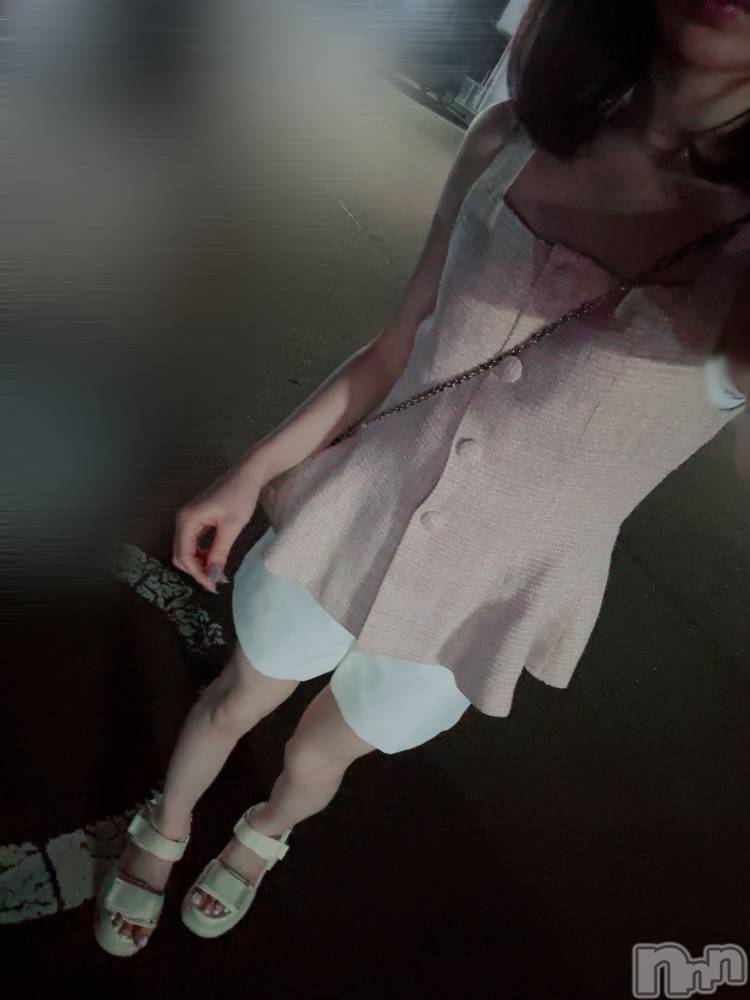 長岡人妻デリヘル長岡人妻市(ナガオカヒトヅマイチ) もか★天使のかわいさ★(30)の8月4日写メブログ「ここにいるよー🙋‍♀️お知らせ🎀」