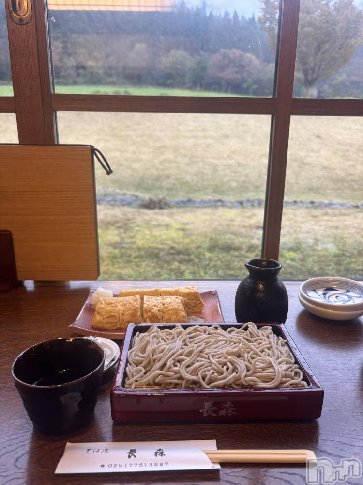 長岡デリヘル長岡人妻市(ナガオカヒトヅマイチ) もか★天使のかわいさ★(30)の11月9日写メブログ「3時のおやつ🍰」