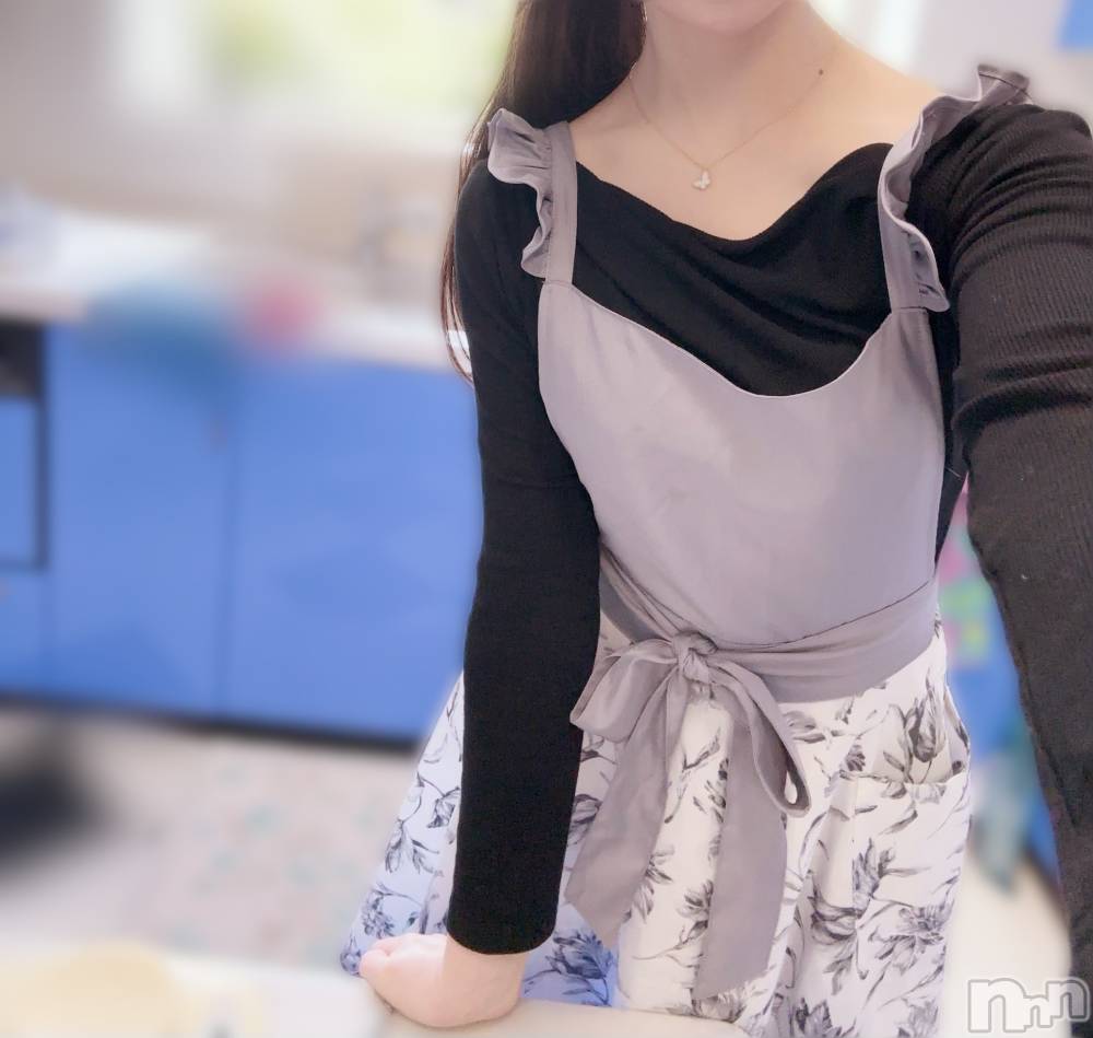 長岡デリヘル長岡人妻市(ナガオカヒトヅマイチ) もか★天使のかわいさ★(30)の1月10日写メブログ「今夜、頂きますね🥂」