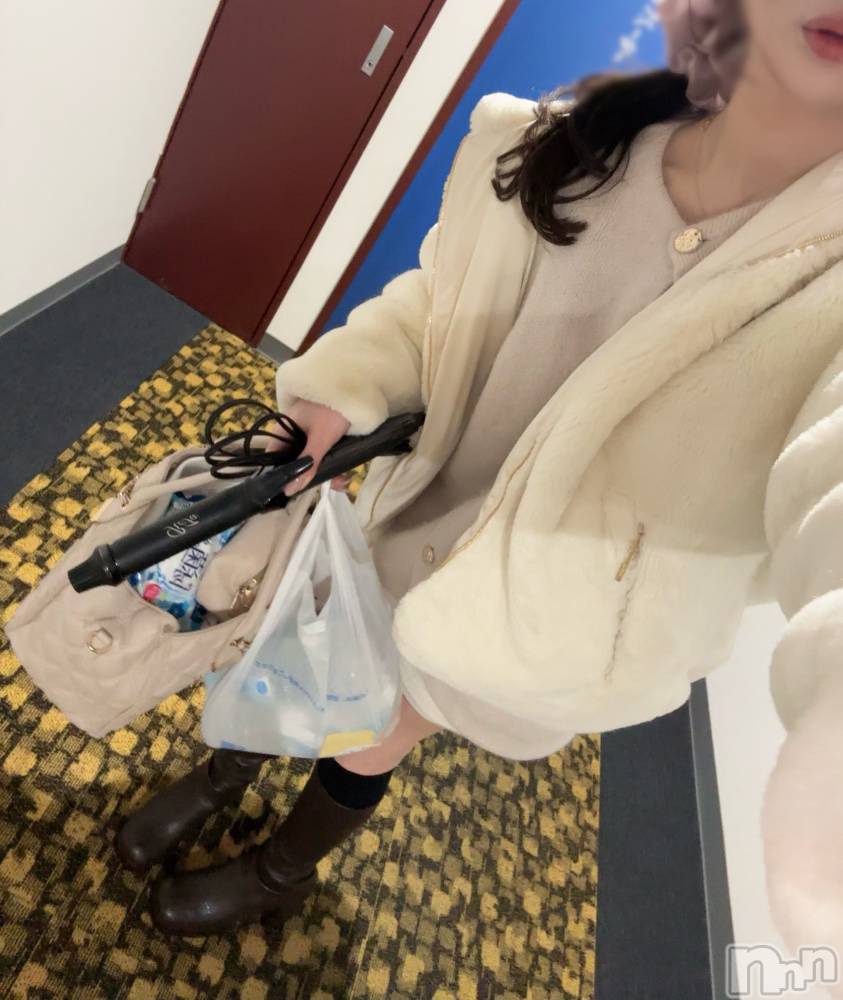 長岡デリヘル長岡人妻市(ナガオカヒトヅマイチ) もか★天使のかわいさ★(30)の2月1日写メブログ「なぜだろ。ありがとう💖」