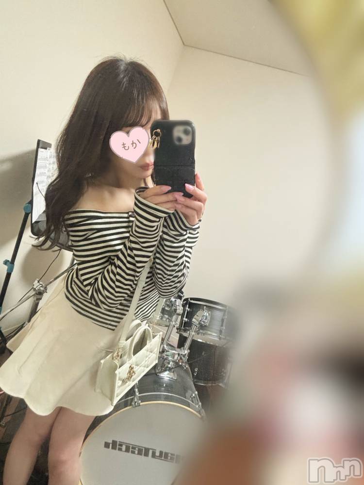 長岡デリヘル長岡人妻市(ナガオカヒトヅマイチ) もか★天使のかわいさ★(30)の5月1日写メブログ「変えたよ」