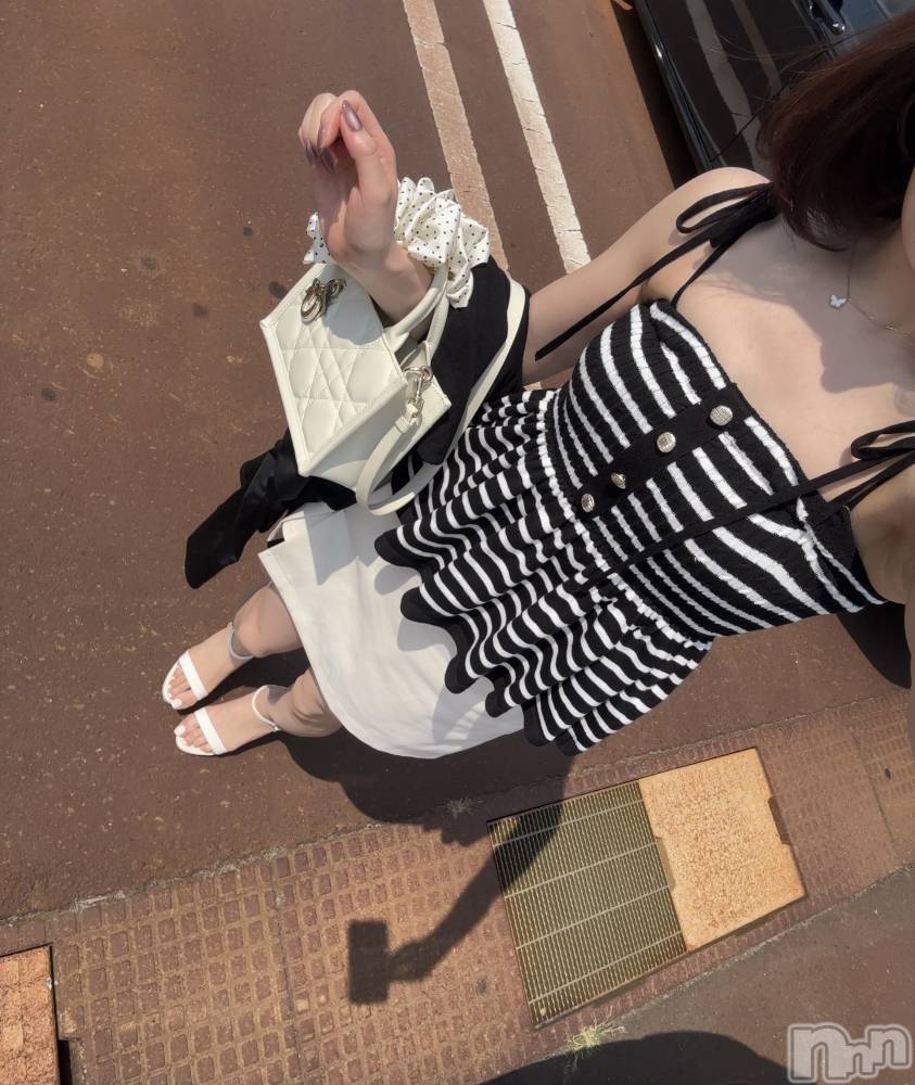 長岡デリヘル長岡人妻市(ナガオカヒトヅマイチ) もか★天使のかわいさ★(30)の8月25日写メブログ「きーん🙋‍♀️」
