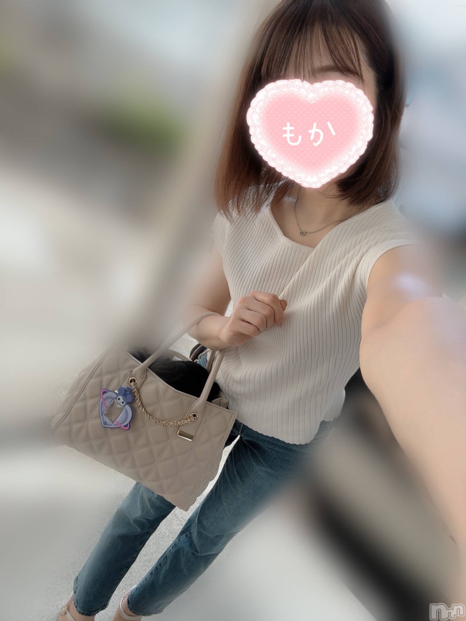 長岡デリヘル長岡人妻市(ナガオカヒトヅマイチ)もか★天使のかわいさ★(30)の2024年8月30日写メブログ「お家の前で」
