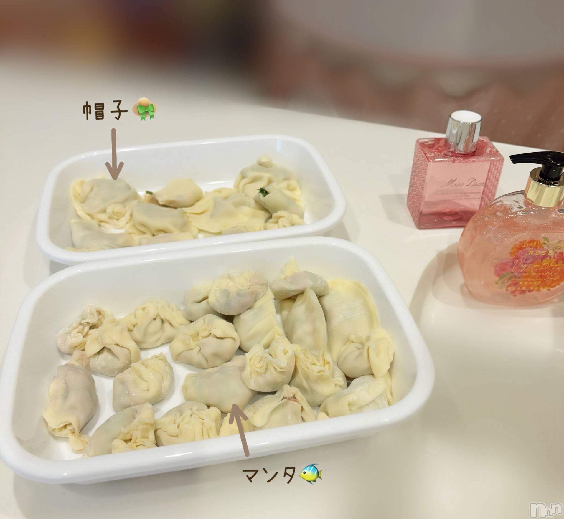 長岡デリヘル長岡人妻市(ナガオカヒトヅマイチ)もか★天使のかわいさ★(30)の2025年1月21日写メブログ「私は遠くから...🥟👀💕」