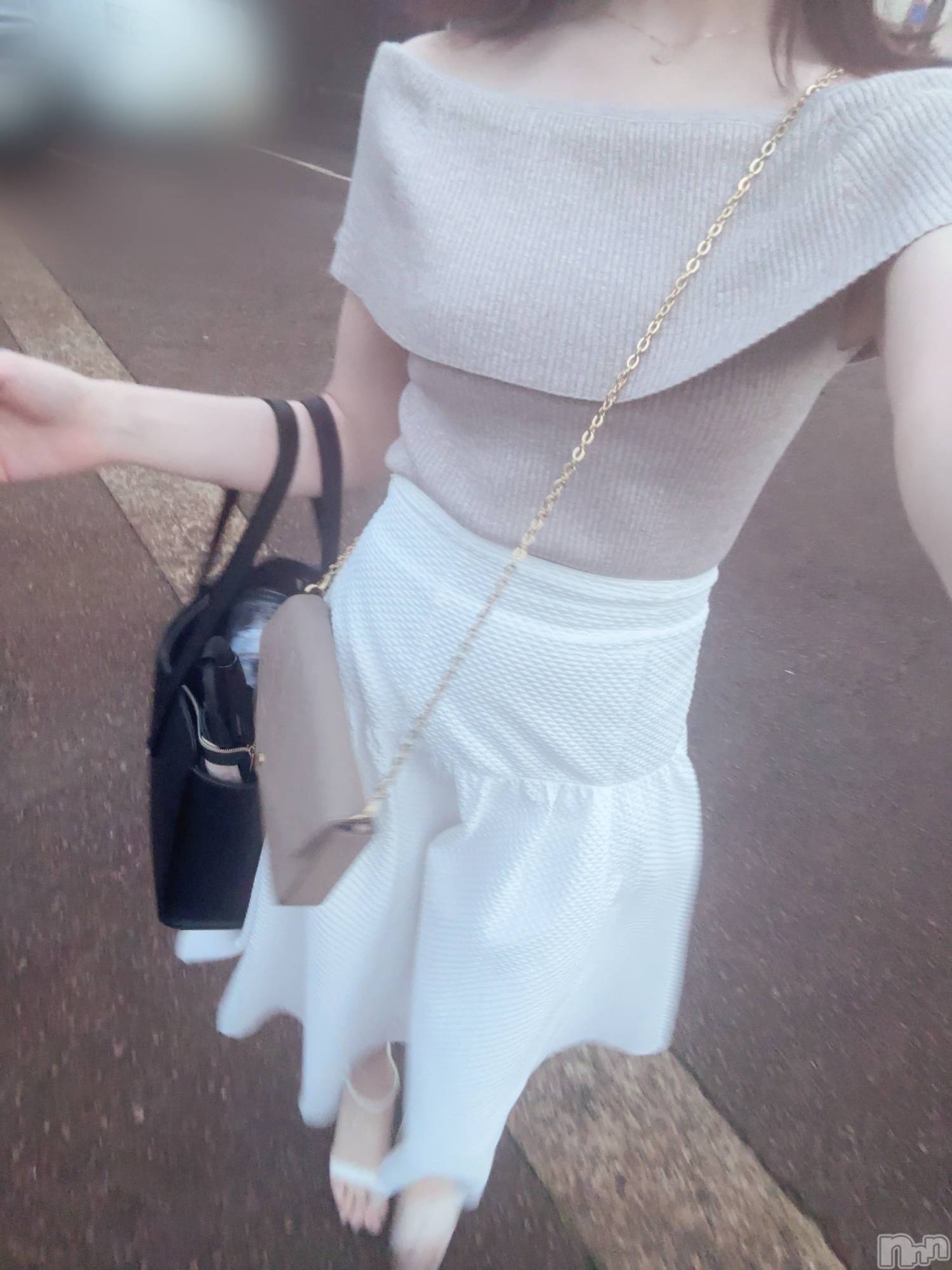 長岡デリヘル長岡人妻市(ナガオカヒトヅマイチ)もか★天使のかわいさ★(30)の2025年6月28日写メブログ「ぱーーーー👼🌃💖」