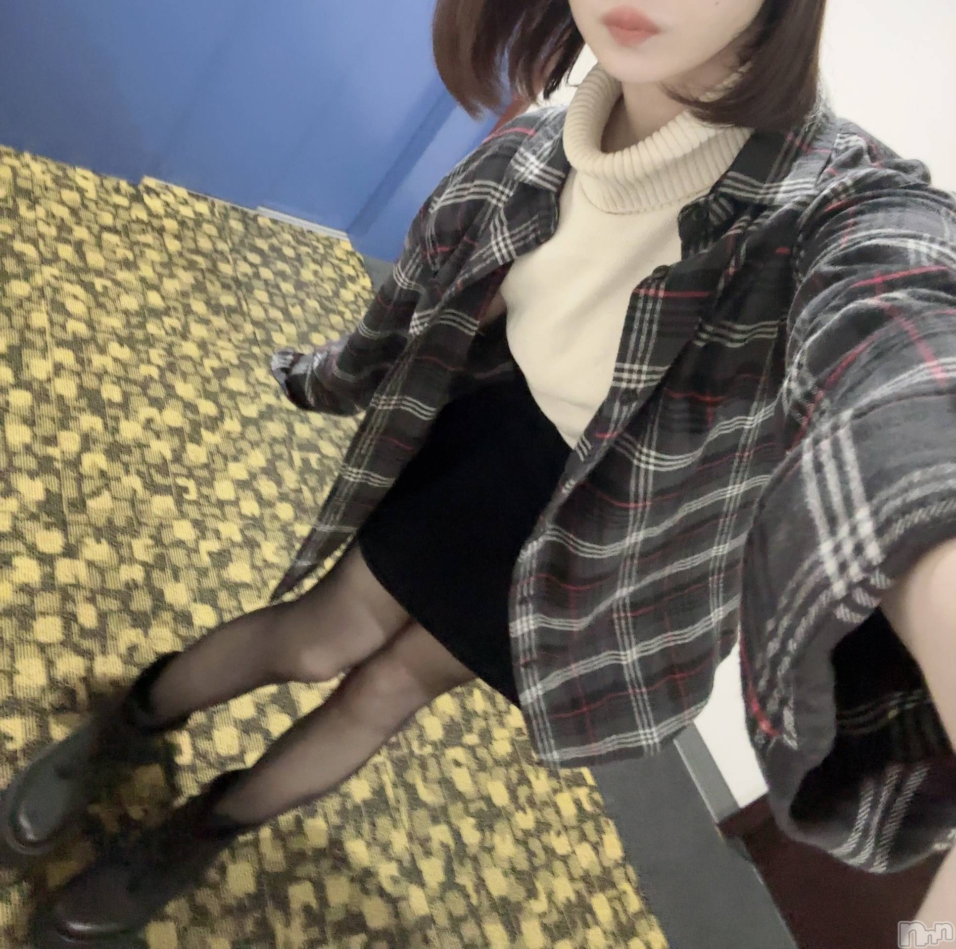 長岡デリヘル長岡人妻市(ナガオカヒトヅマイチ)もか★天使のかわいさ★(30)の2025年12月10日写メブログ「よっ！」