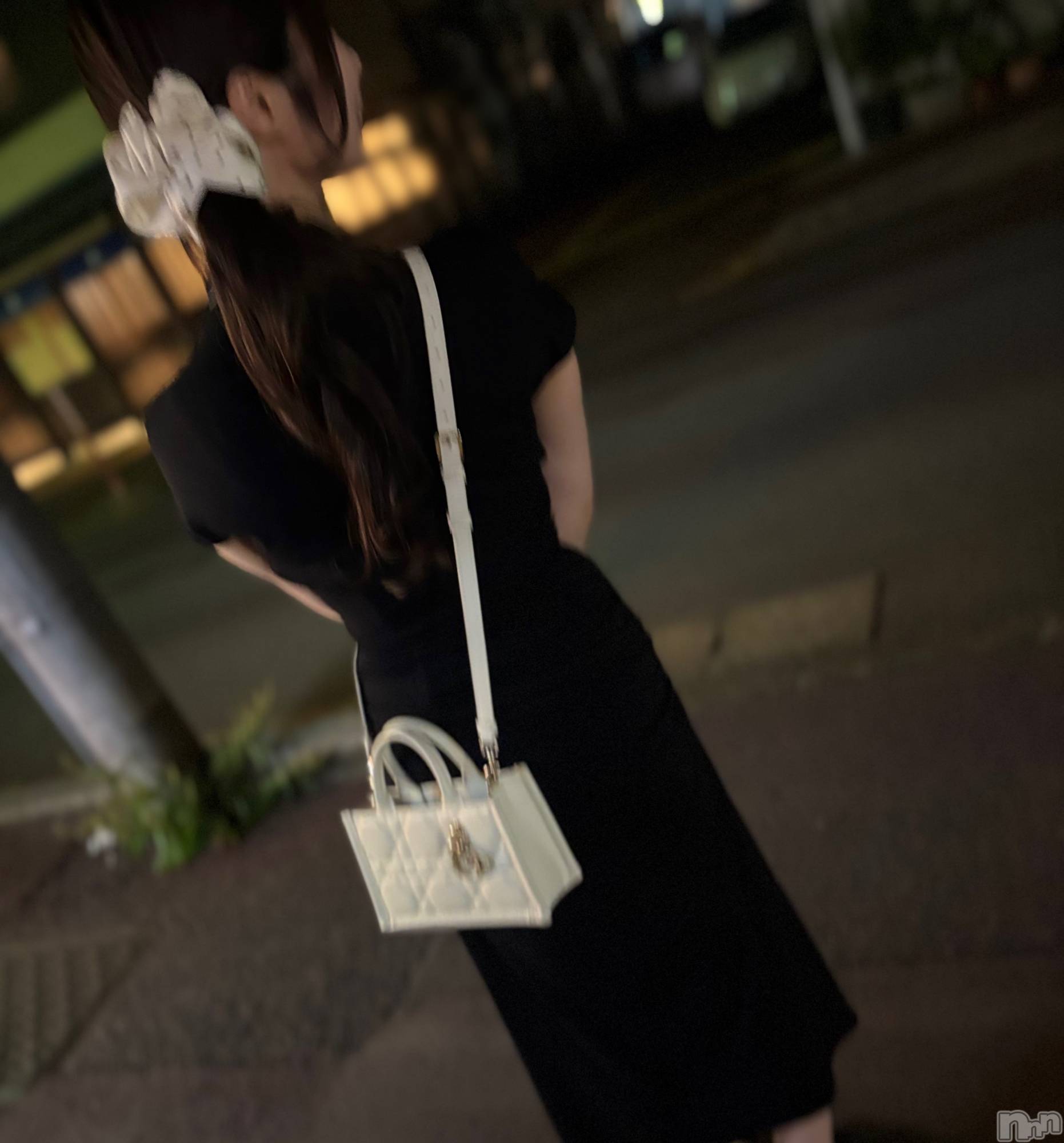 長岡デリヘル長岡人妻市(ナガオカヒトヅマイチ)もか★天使のかわいさ★(30)の2026年6月5日写メブログ「きーん🙋‍♀️」