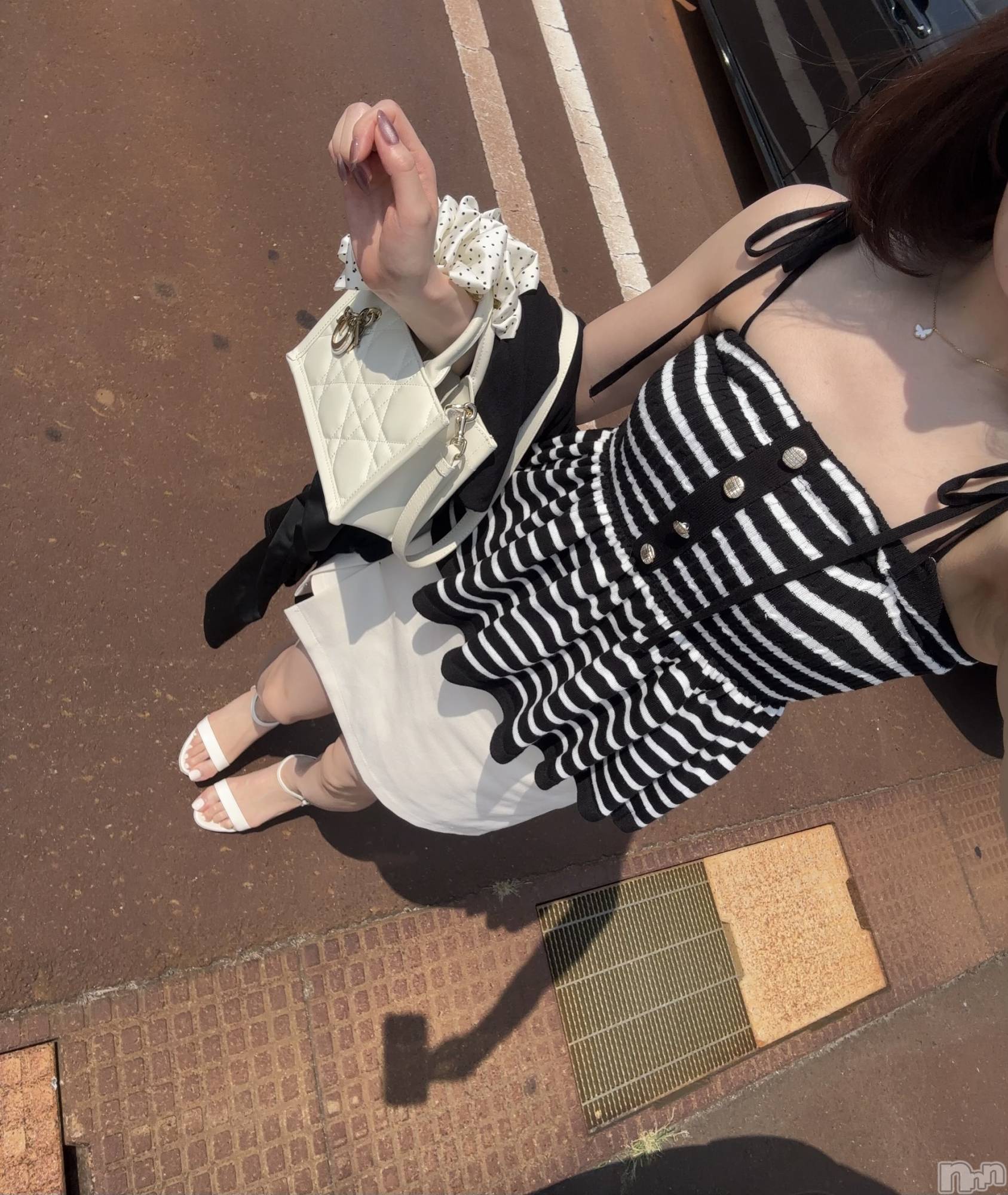 長岡デリヘル長岡人妻市(ナガオカヒトヅマイチ)もか★天使のかわいさ★(30)の2026年8月25日写メブログ「きーん🙋‍♀️」