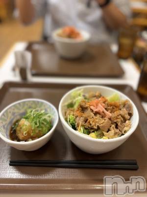長岡デリヘル 長岡人妻市(ナガオカヒトヅマイチ) もか★天使のかわいさ★(30)の11月13日写メブログ「私の夜食🐮🍚」