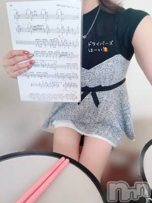 長岡デリヘル 長岡人妻市(ナガオカヒトヅマイチ) もか★天使のかわいさ★(30)の7月18日写メブログ「3連休の出勤お知らせ🎀」