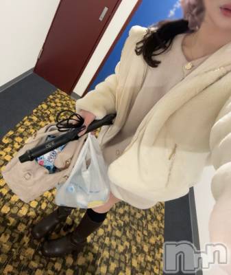 長岡デリヘル 長岡人妻市(ナガオカヒトヅマイチ) もか★天使のかわいさ★(30)の2月1日写メブログ「なぜだろ。ありがとう💖」