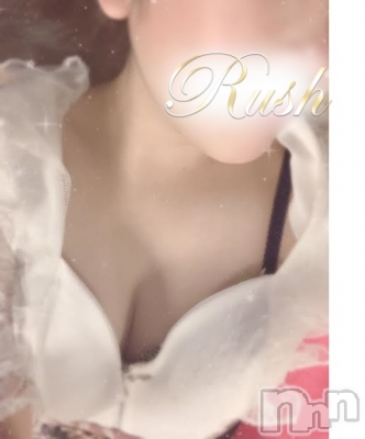 鈴(22) 身長172cm、スリーサイズB83(B).W56.H85。上田発デリヘル Rush-u　-ラッシュ-(ラッシュ)在籍。