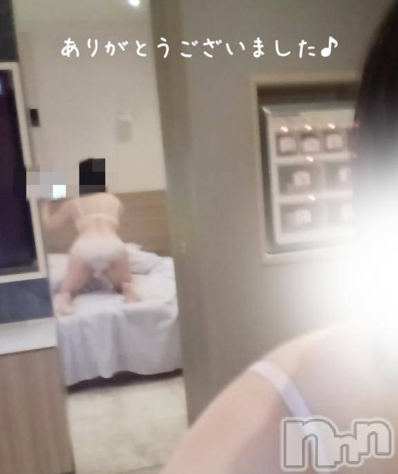 新潟デリヘル人妻不倫処　桃屋　新潟店(ヒトヅマフリンドコロモモヤ) しずく・清純派愛嬌◎(43)の3月12日写メブログ「いつもと違う🕒👔」