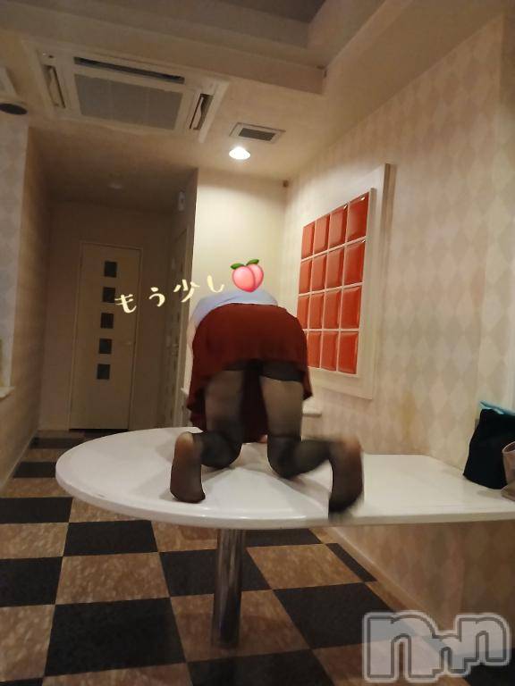 新潟デリヘル人妻不倫処　桃屋　新潟店(ヒトヅマフリンドコロモモヤ) しずく・清純派愛嬌◎(43)の4月4日写メブログ「いまーす🍑」